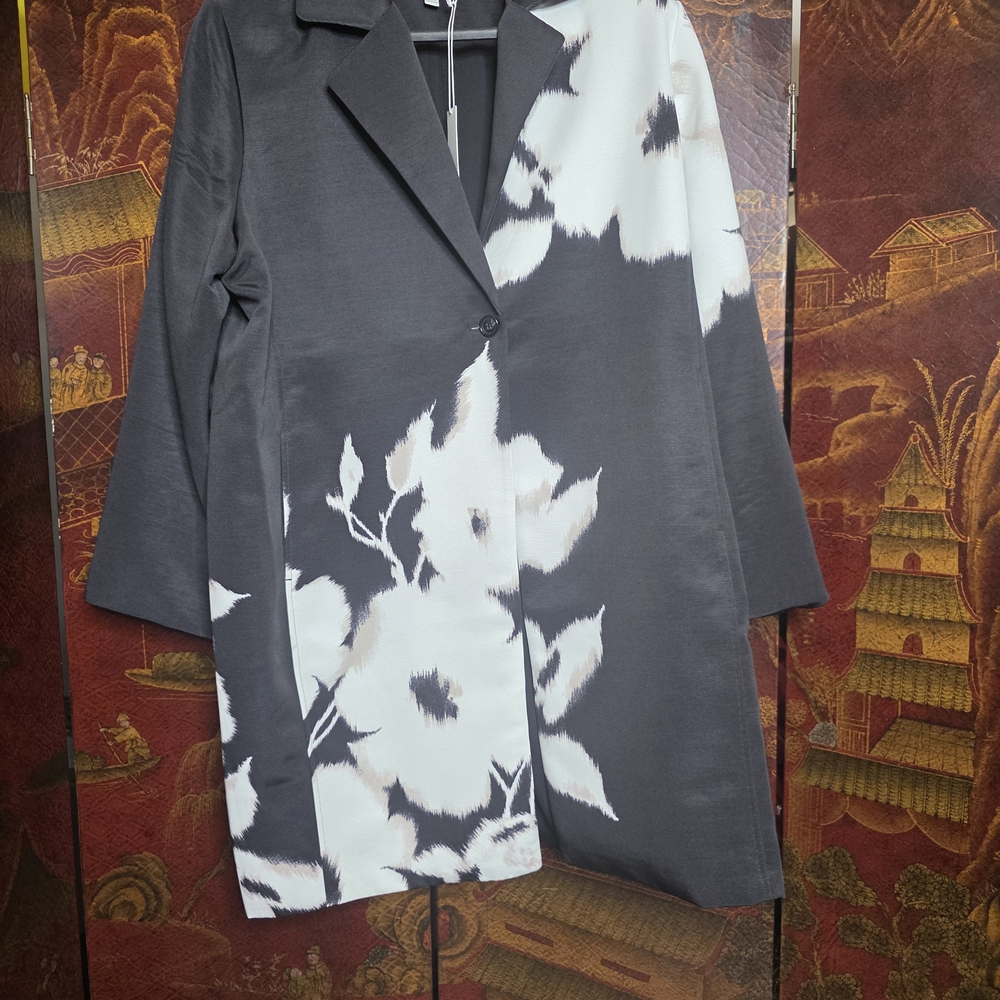 Chico's Black and White Floral Blazer